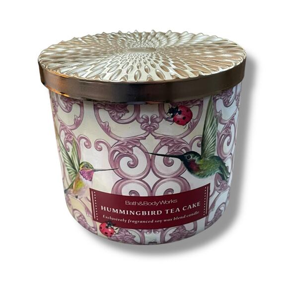 Bath & Body Works Hummingbird Tea Cake Wick Candle Batter Cinnamon Pecan 14.5 oz - Picture 2 of 10